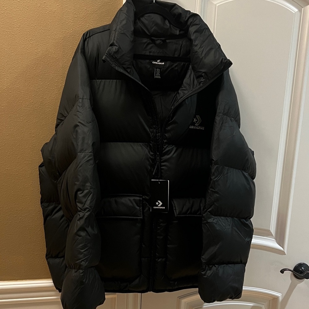 BRAND NEW Converse Men's Sleek Black Puffer Coat